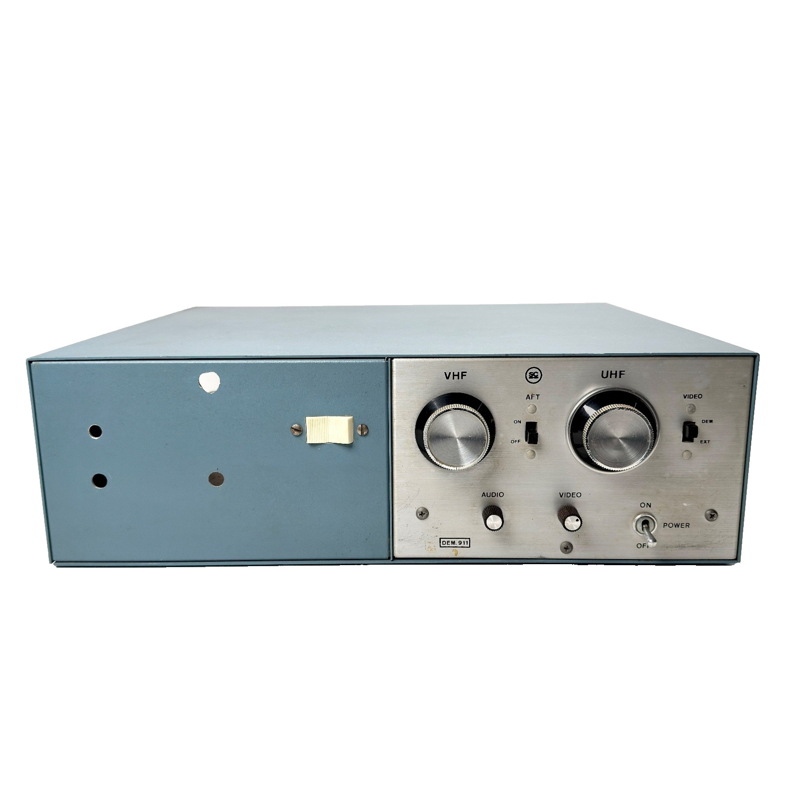 SC Electronics DEM 911 VHF UHF TV Demodulator Composite Video Audio S/N 596194