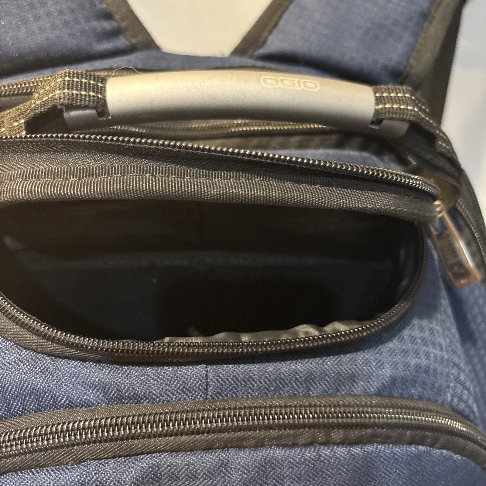 OGIO Navy Prospect Backpack Padded Laptop Sleeve Tech Vault Travel Pockets
