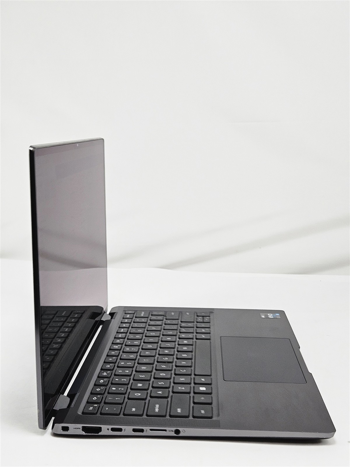 Dell Latitude 14″ 9430 2-in-1 Intel Core i5-1245U 16GB 256GB SSD QHD+