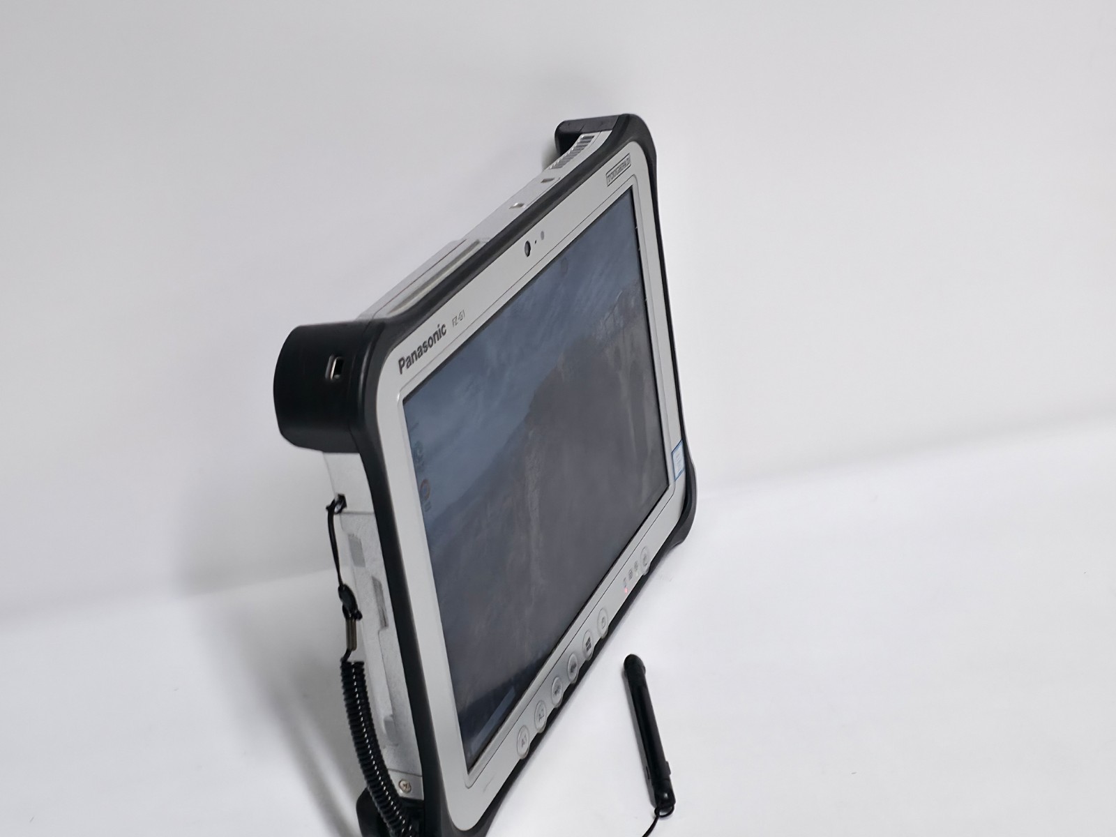 PANASONIC TOUGHPAD FZ-G1 MK5 10.1″ WUXGA i5-7300U 256GB SSD 8GB GPS HDMI LTE