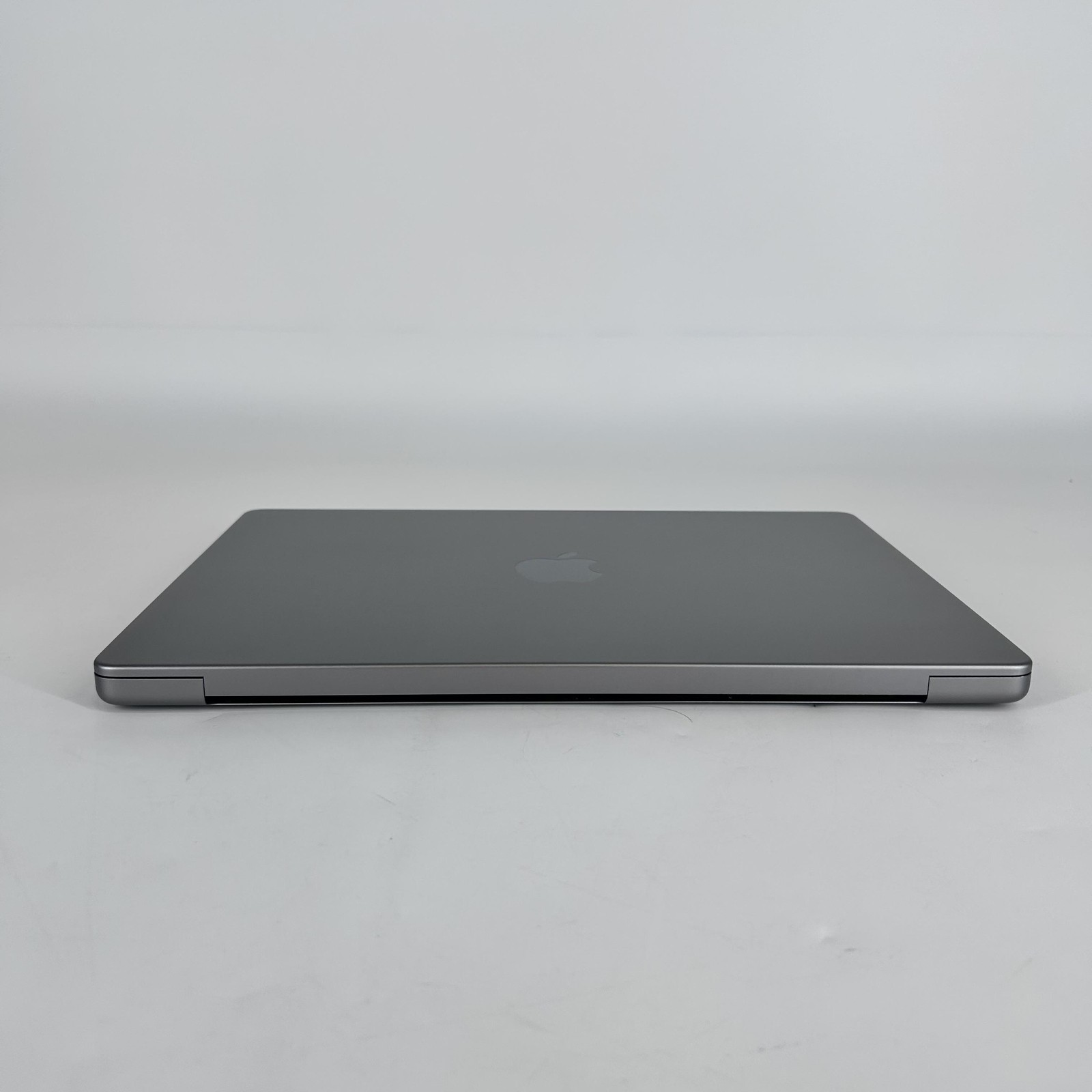 MacBook Pro 14 Space Gray 2021 M1 Pro 8-Core CPU 14-Core GPU 16GB 512GB Pink Hue