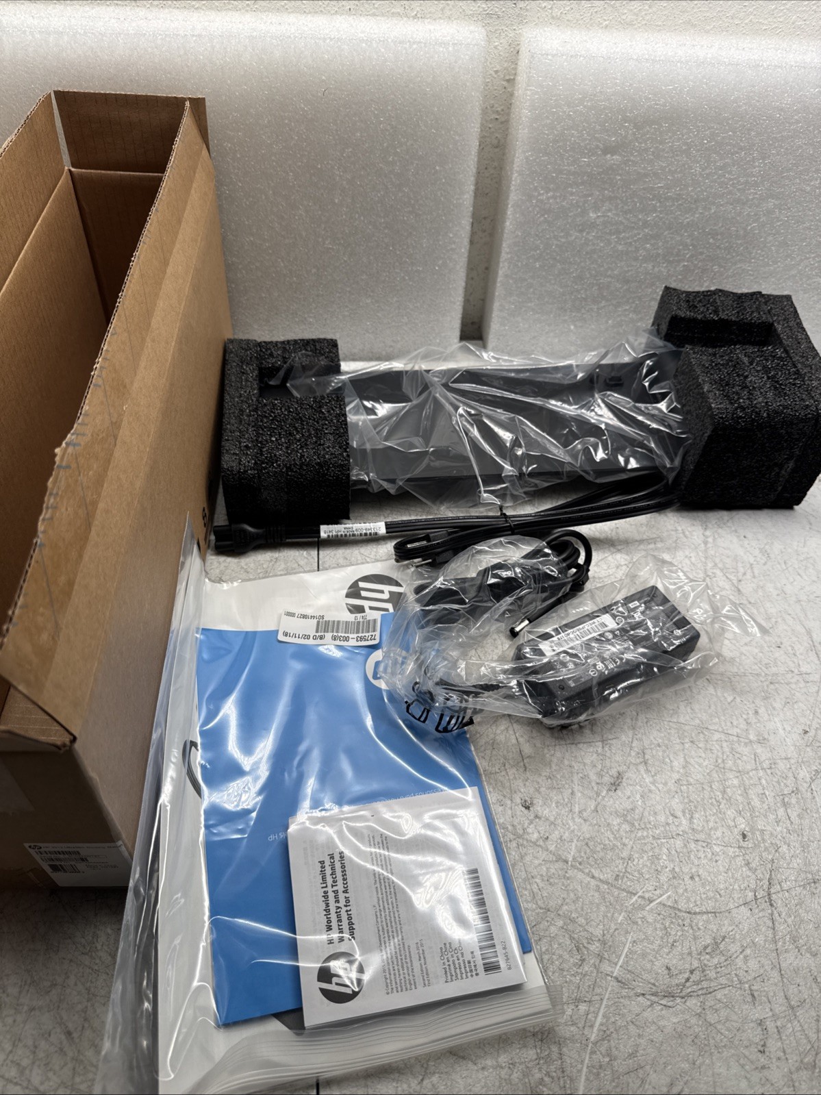 Lot of 10 HP D9Y32AA EliteBook & ProBook UltraSlim Dock 2013 US With AC Adapter
