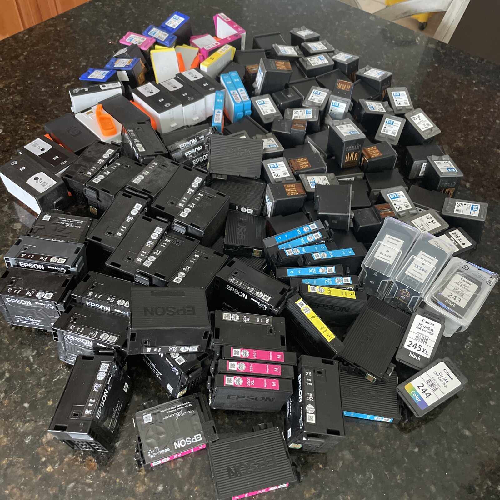 Mixed Lot 206 Empty Ink Cartridges Staples Rewards: HP, Canon, Epson *******