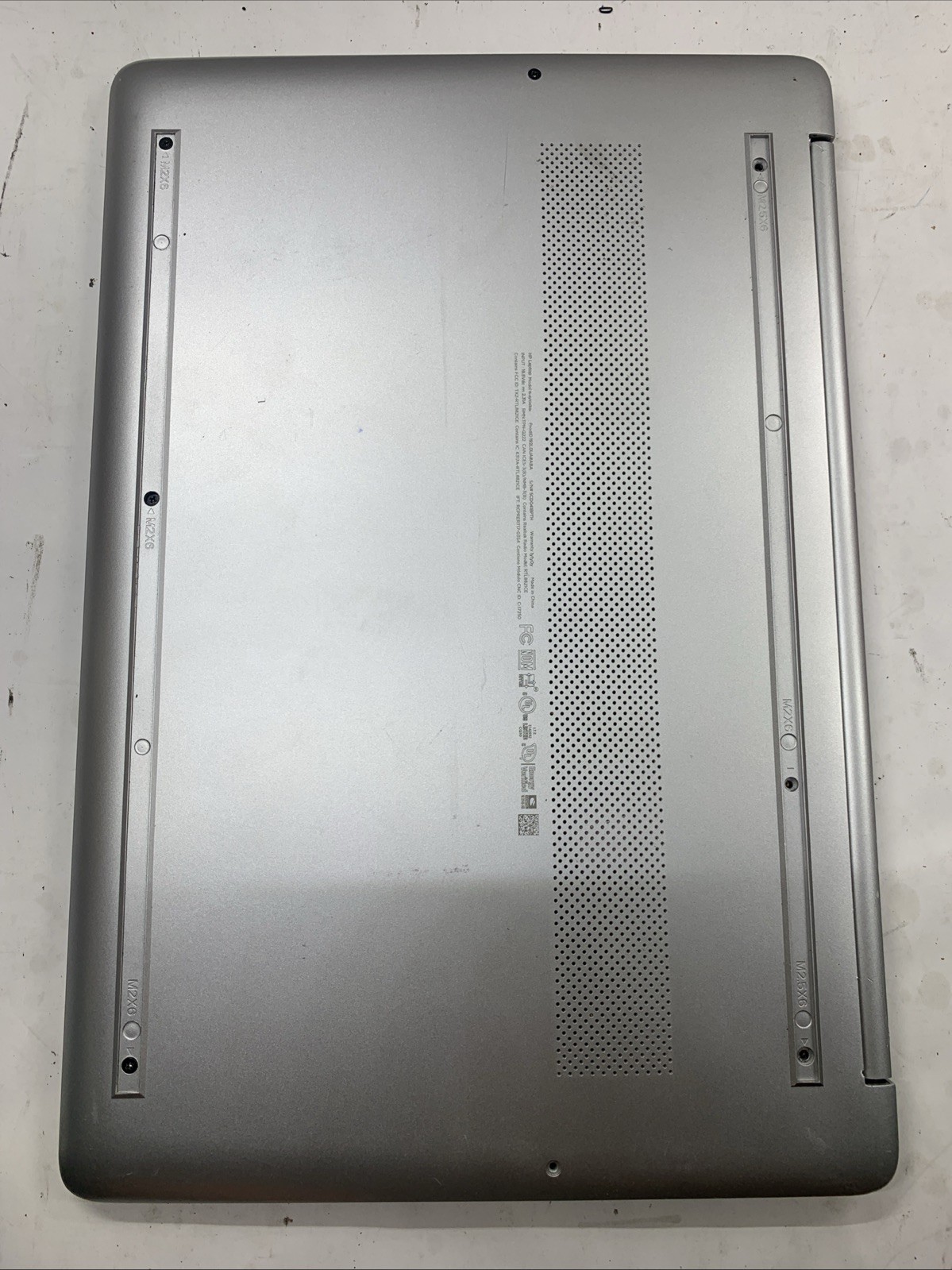 HP Laptop 15-dy1043dx 15.6″ Touch i5-1035G1 1.2GHz 12GB RAM 128GB SSD Win11