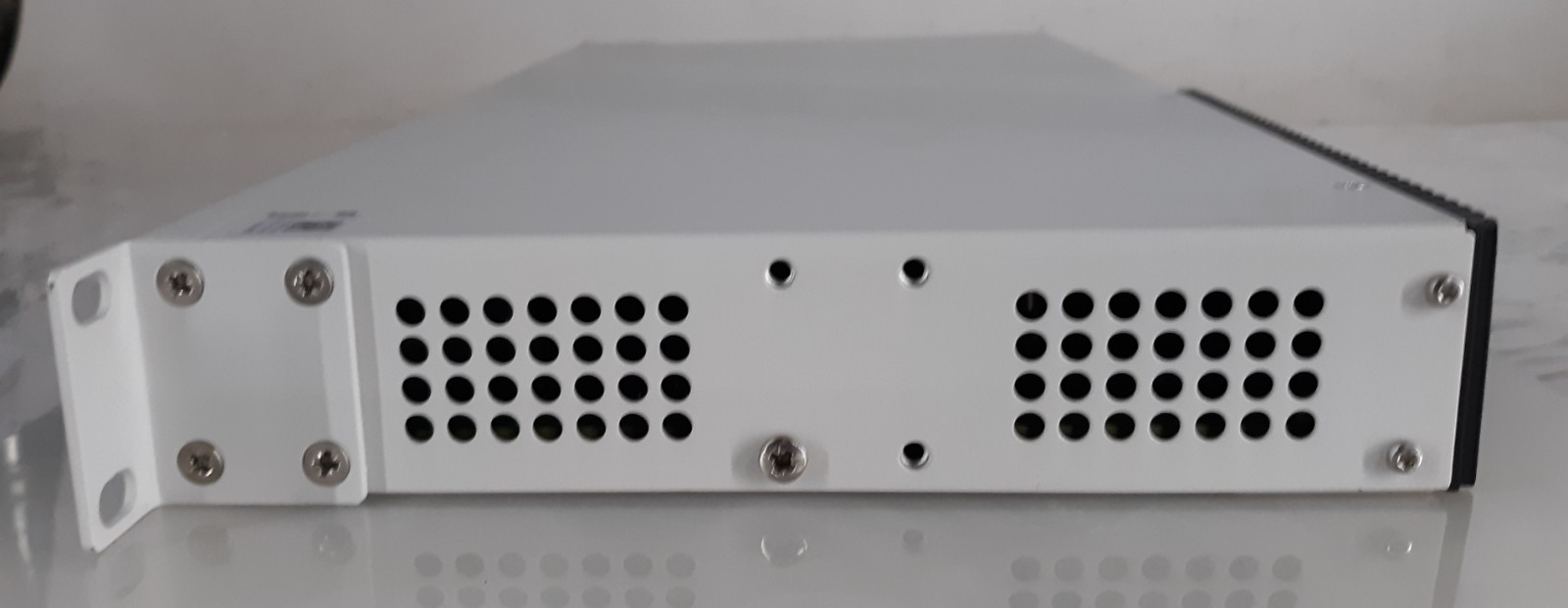 ADVA FSP150CCF-825 EtherJack Optical Networking Carrier Ethernet *FOR PARTS*