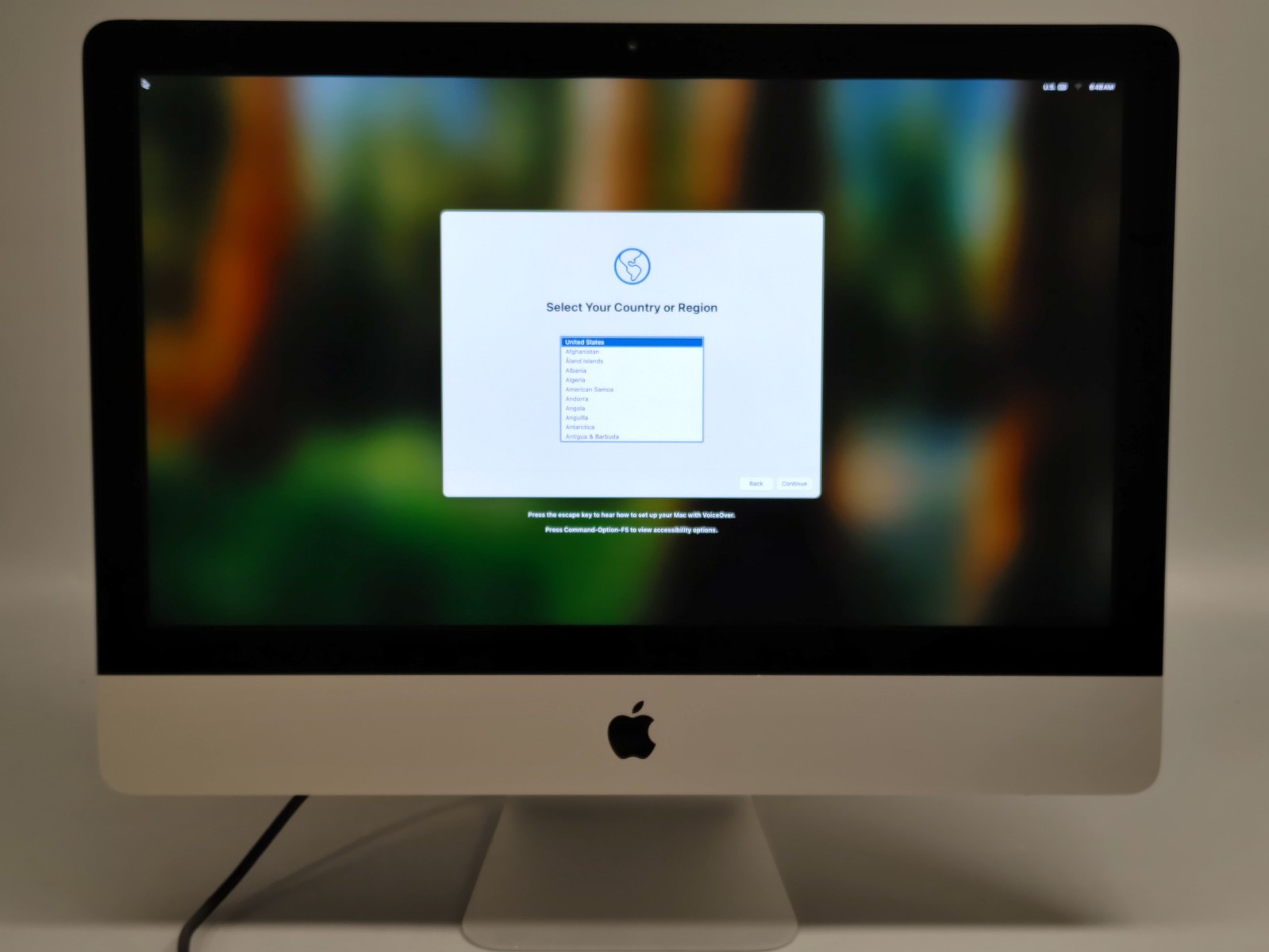2019 iMac 21.5in A2116 MRT32LL/A i3-8100 3.6Ghz 16GB RAM 32GB SSD 480GB SSD