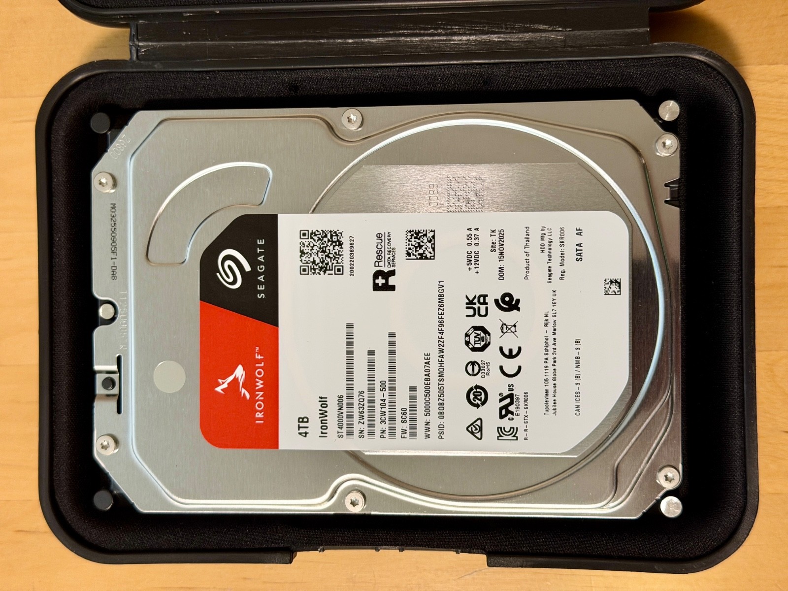 Seagate IronWolf 4TB, Internal, 5400 RPM, 3.5 in (ST4000VN006) Hard Drive Exc+++