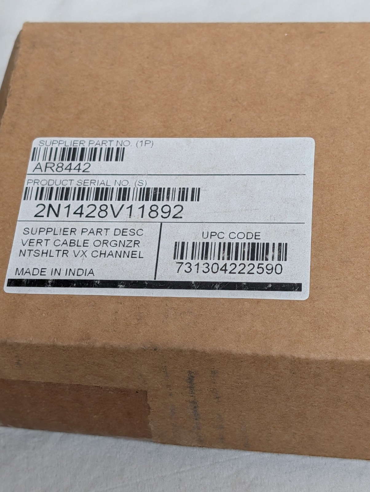 APC Schneider AR8442 NetShelter Cable Management Vertical Cable Manager – New