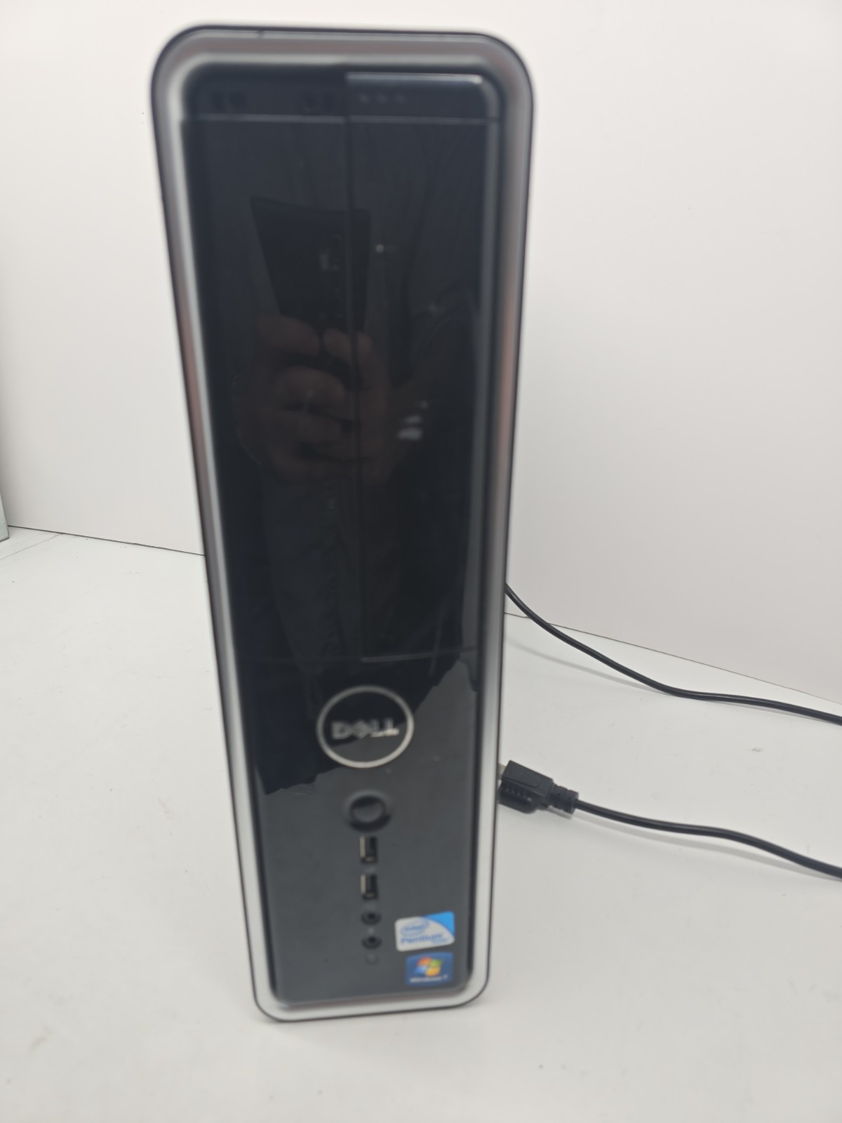 Dell Inspiron 545s Intel Core 2 Duo E7400 2.80GHz 4GB Ram, 640gb HDD