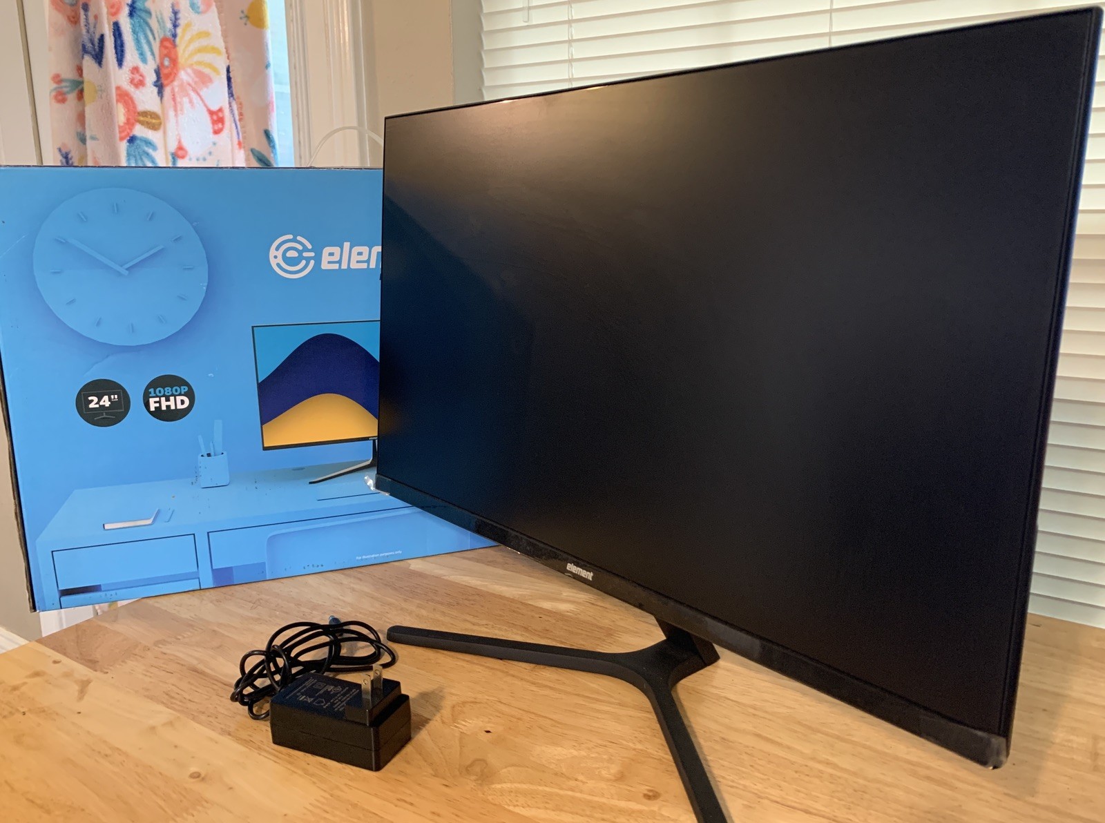 Element EM2FPAB24B 24″ 1080p Frameless PC Monitor – Black