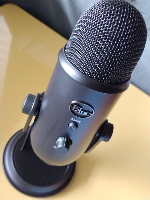 Logitech Blue Yeti USB Microphone Black