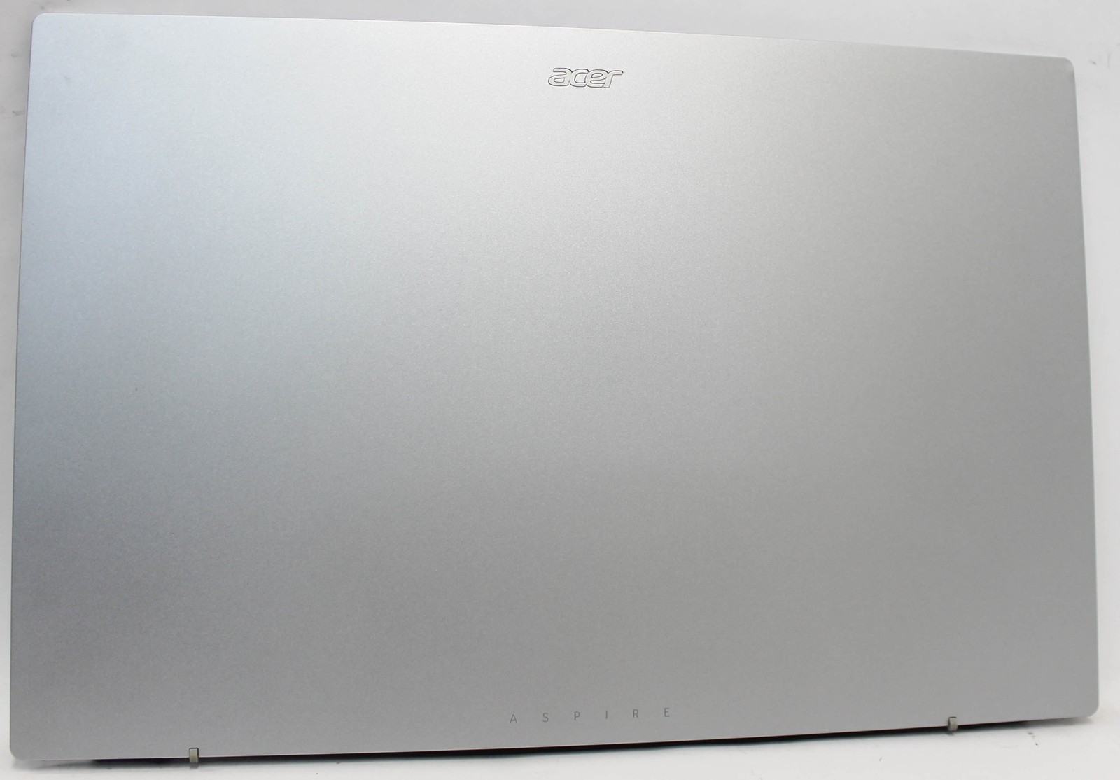 AP3ZC000102 ACER LCD BACK COVER SILVER ASPIRE GO 15 AG15-21PT-R5GQ “GRADE A”