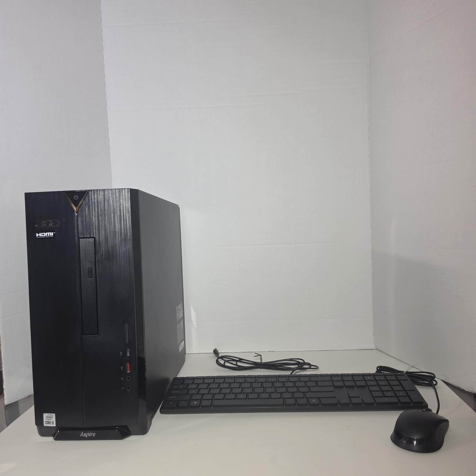 Acer Aspire TC-1660 Intel Core i5-10400 512GB SSD 2.9GHz 12GB RAM Desktop PC