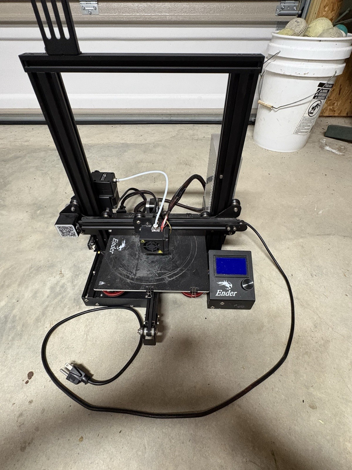 Ender Ender 3 FDM 3D Printer Heated Bed On-Printer Controls SD 220×250