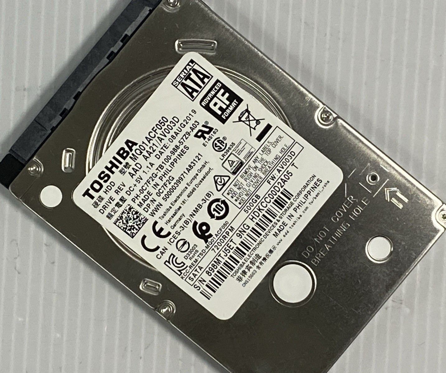 Toshiba Mobile Thin 500 GB 2.5 in 7.2K SATA III Hard Drive | MQ01ACF050