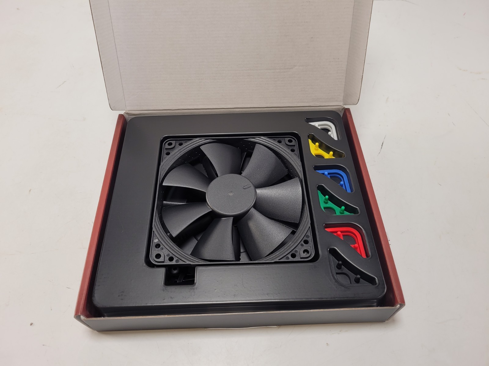 Noctua NF-F12 iPPC-1500 PWM Chromax, Heavy Duty Cooling Fan, 4-Pin, 1500 RPM