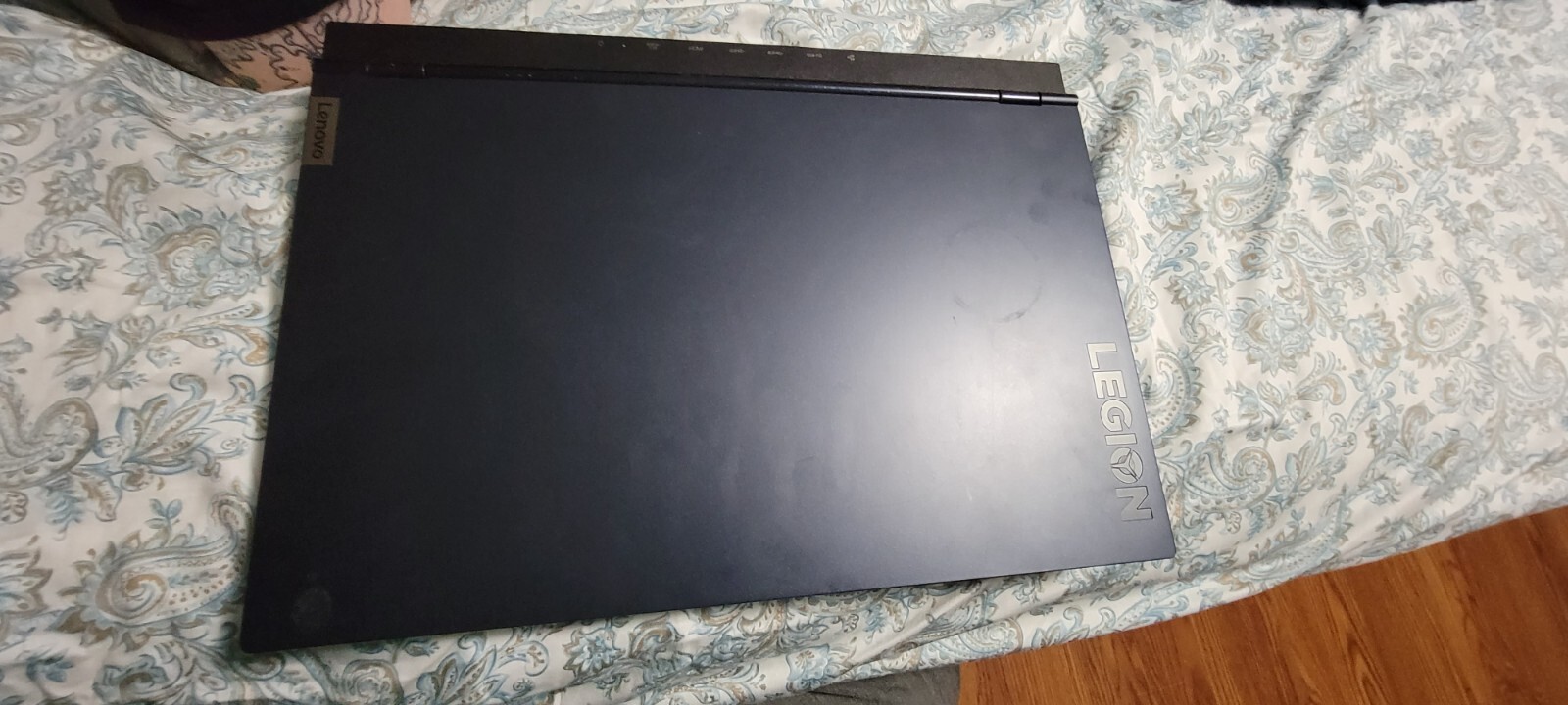 Lenovo Legion 5 15IMH6 15.6″ (256GB SSD, Intel Core i5 10th Gen., 4.50 GHz, 8GB,