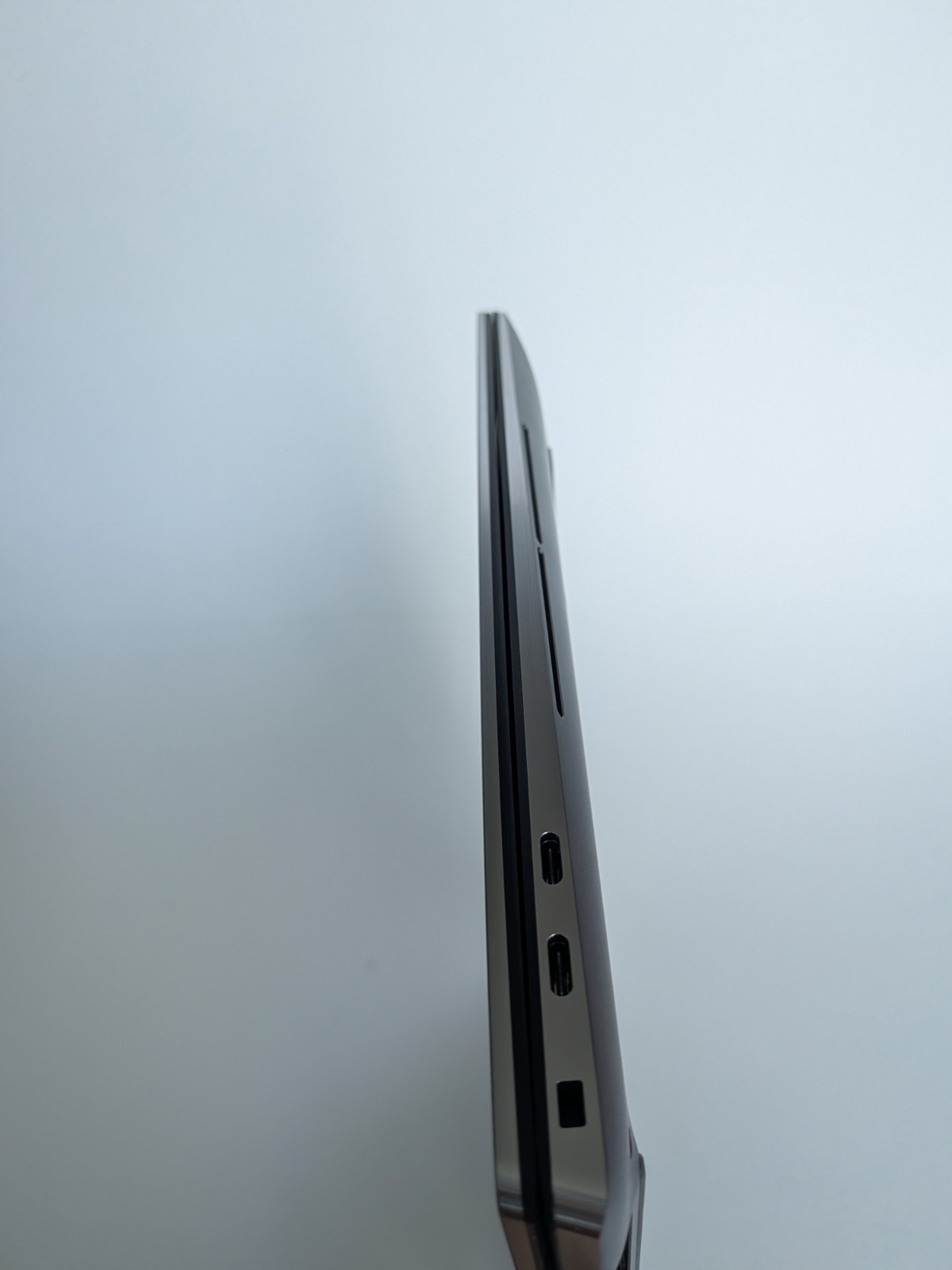 Dell Precision 5550, Core i9, 32GB RAM, 512GB SSD, NVIDIA Quadro T2000, Win 11