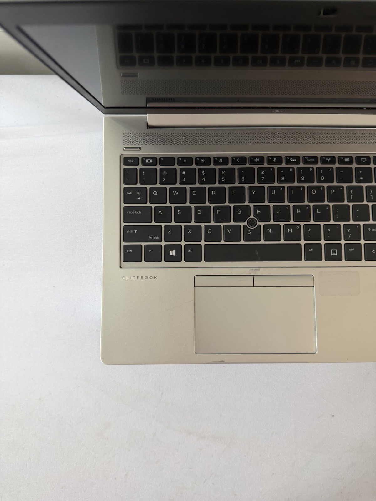 HP Elitebook 840 G6 Laptop – Good Screen – Intel i7 Gen8 – RAM 8 GB – Read Des