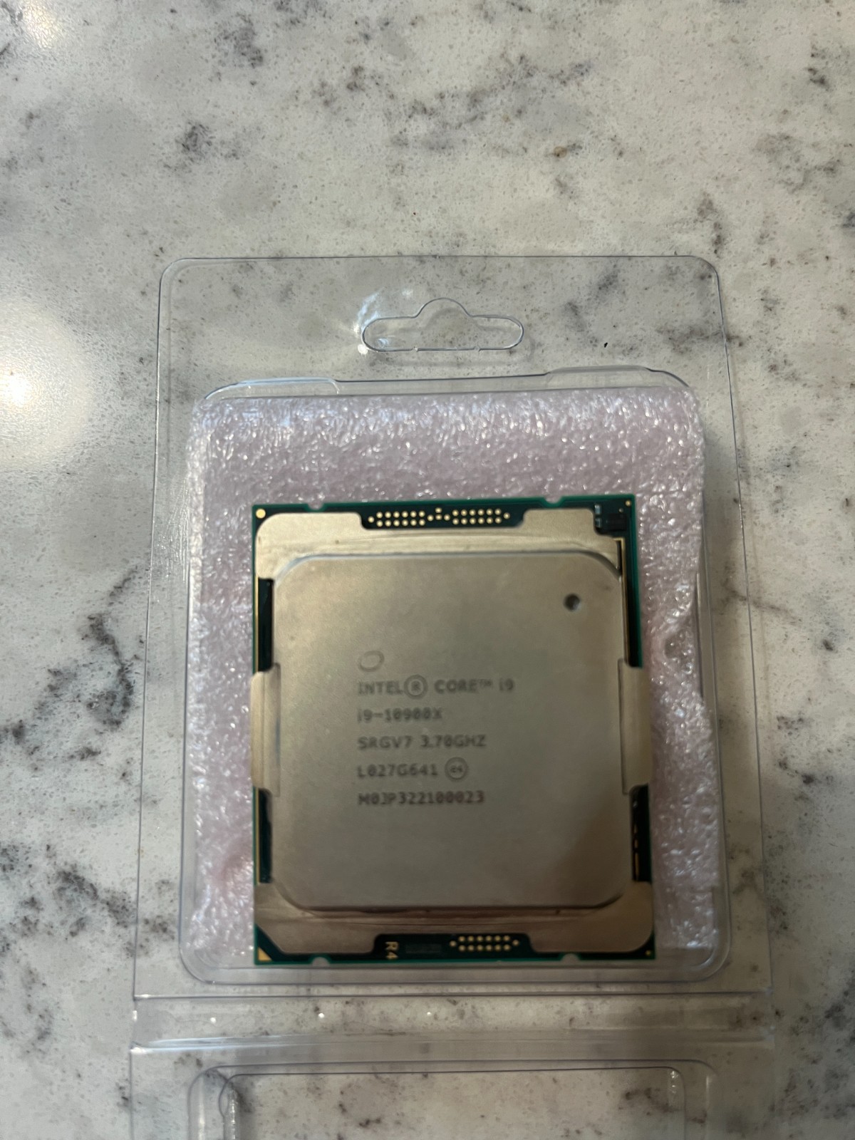INTEL Core i9-10900X (19.25M Cache, up to 4.70GHz) 10-Cores LGA2066 CPU – SRGV7